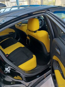 Prodám Dodge Charger - 6