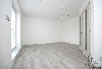 Pronájem bytu 2+kk s terasou, Olomouc - 6