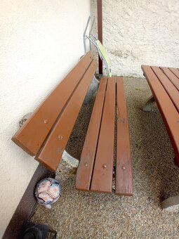 Prodám zahrdní nábtek dřevo + beon - 6