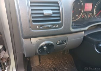 AAA NEREAGUJTE Ještě je na prodej Vw 1,9 77Kw 2008 54 800 Kč - 6