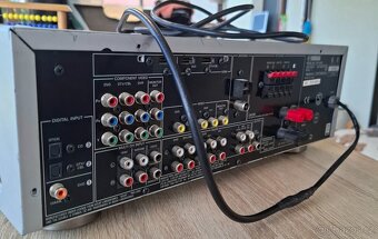 Zesilovač, monitor - 6
