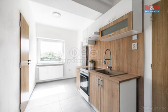 Prodej bytu 2+1, 47 m², Otrokovice, ul. Letiště - 6