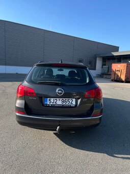 Opel Astra J Sports - 6