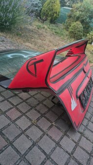 Octavia WRC křídlo a páté dveře - 6
