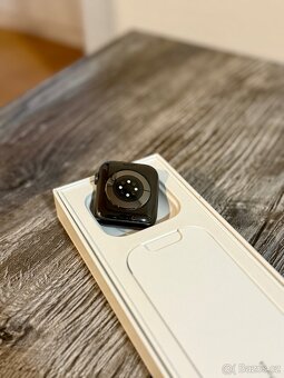 Apple Watch Series 6 (GPS) - 44 mm - 6