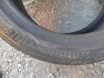 Prodám letní pneu 225/45/17 Bridgestone Turanza T005 94Y - 6