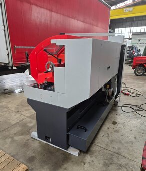 Hrotový CNC soustruh EMCO E-200 MC, Sinumerik 828D - 6