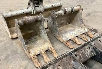 BAGR BOBCAT E 16 - 6