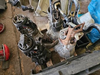 Díly Ford Sierra 2.0DOHC - 6