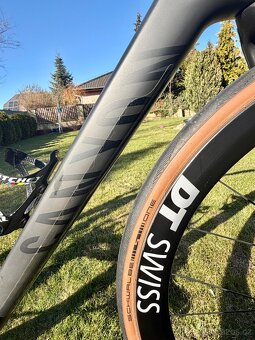 Canyon Endurance CF7 eTap - 6