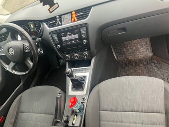 Škoda Octavia 3 combi elegance - 6