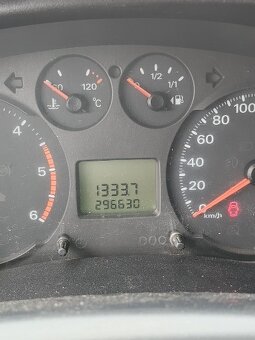 Prodám FORD TRANSIT 2,2tdci 92KW,6mist, rok 2012 - 6