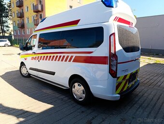 Ford Transit Custom Sanitka model 2020 - 6