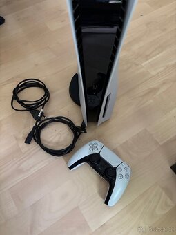 PlayStation 5 - 6