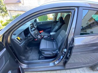 Hyundai Tucson 1,6 benzín 130 kw - 6
