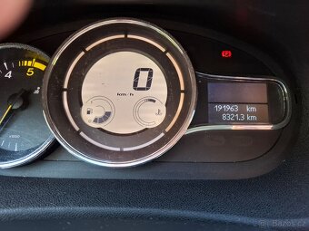 Renault Megane, 1,5 DCI 66 KW - 6