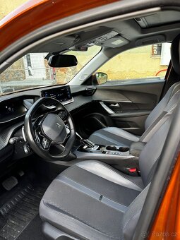 Peugeot 2008 SUV - 6