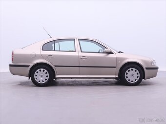 Škoda Octavia 1,6 i 75kW CZ Serv.Kniha (2004) - 6