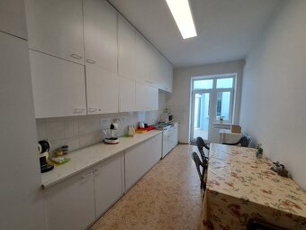 KANCELÁŘ 16 m2, Brno- Trnitá, ul. Špitálka OD MAJITELE - 6