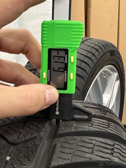 235/45 R18 zimní sada alu . Superb 3 , passat b8 - 6