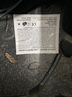 Lyžařská helma - 6