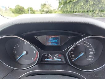 Ford Focus, 1,6 TDCi 70kW AUTO A/C ČR - 6