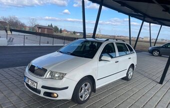 Prodám Škoda Fabia combi 2007 Facelift 1.2i 47KW STK do 2026 - 6
