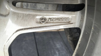 18 originál AMG MERCEDES A-B-C-E-Klass 7,5Jx18 ET42,5 - 6