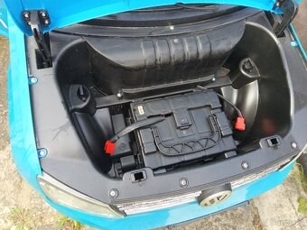 Dětské auto na 12V zn.Volswagen Amarok. - 6