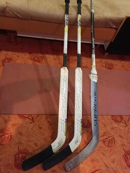 Opravené brankářské hokejky (vše kompozitky), 3 kusy - 6