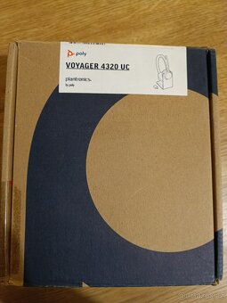 Bezdrátový headset se stanicí Poly Voyager 4320 UC - 6