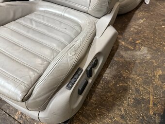 KOŽENÝ INTERIÉR VW PASSAT B6 KOMBI - 6