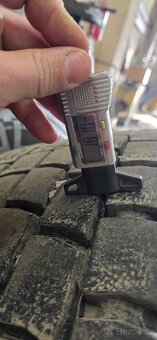 Pneumatiky Continental 315/80 R22,5 - 6