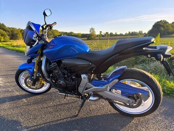 Honda CB 600F Hornet - 6