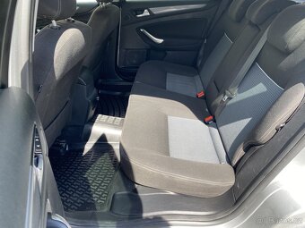 Ford Mondeo 2.0TDCi , 103 kW nafta, 2011 - 6