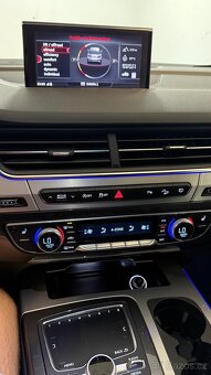 Audi Q7 - 6