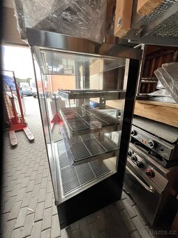 Velká ohřevná gastro vitrína, grilovaná masa, holdomat - 6