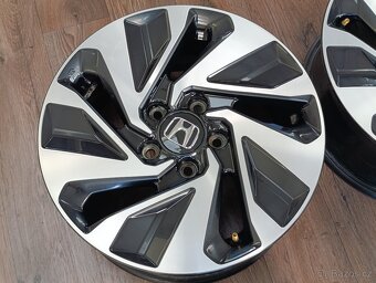 5x114,3 Honda Civic X 7Jx16 ET45 č.16070A alu disky - 6
