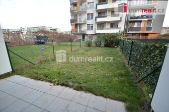 Pronájem 1kk 35m2+60m2 předzahrádka P9 Hloubětín Modrého - 6