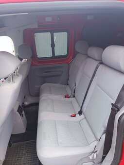 VW Caddy Life 1.9 TDI 77kW 7 míst - 6