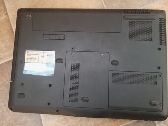 HP Pavilion dv6000 (funkční) - 6