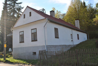 Rodinný dům ve Šnekově, č.p. 33 - 6