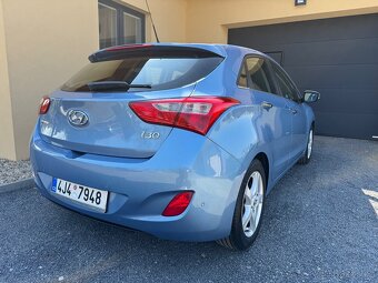 Hyundai i30 1.6i 99Kw - 6
