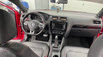VOLKSWAGEN JETTA GLI nová stk - 6
