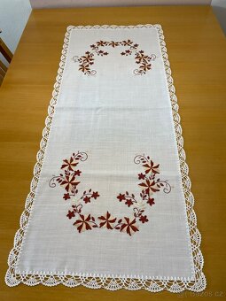Ubrusy vyšívané - 6