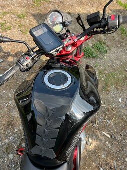 Kawasaki ER-6n - 6