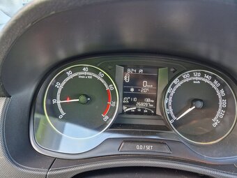 ŠKODA FABIA 1.0 TSI 70kW Ambition Combi, RZ 1TT3930 - 6