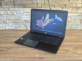 15,6 Acer Intel i5 8gb RAM 1000GB SSD, nová baterie 6h - 6