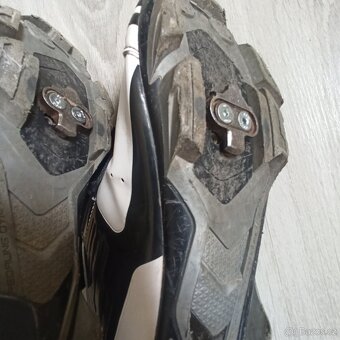 Tretry Shimano SH-XC 31 - 6