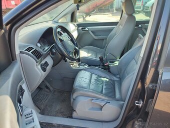 VW Touran č. 1298 - 6